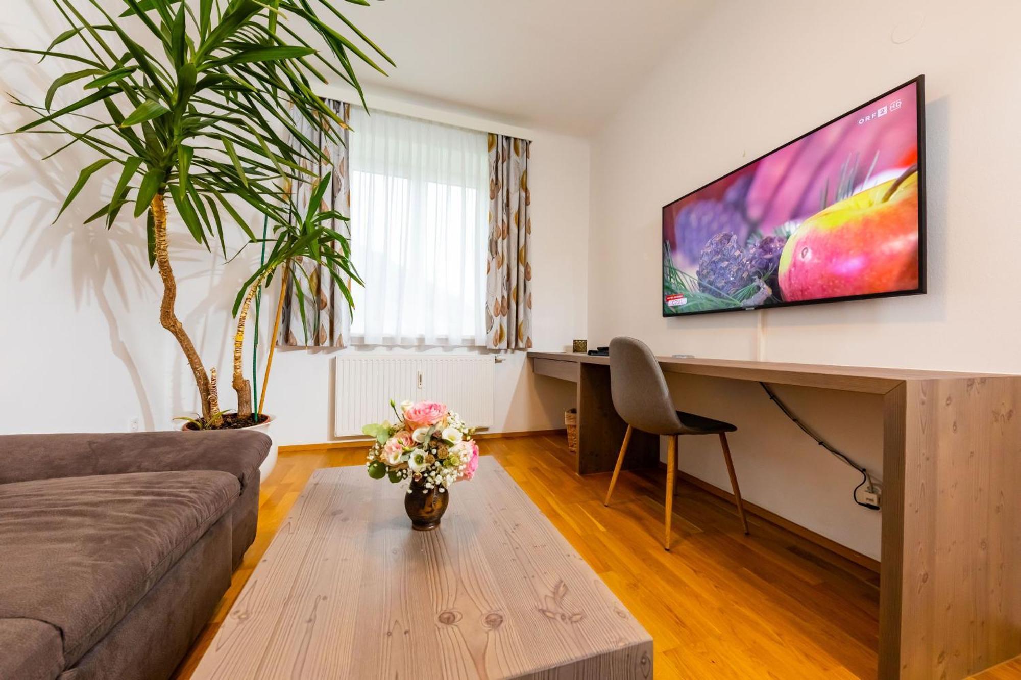 Apartmenthaus Pastner Am Teich Uebelbach Екстер'єр фото